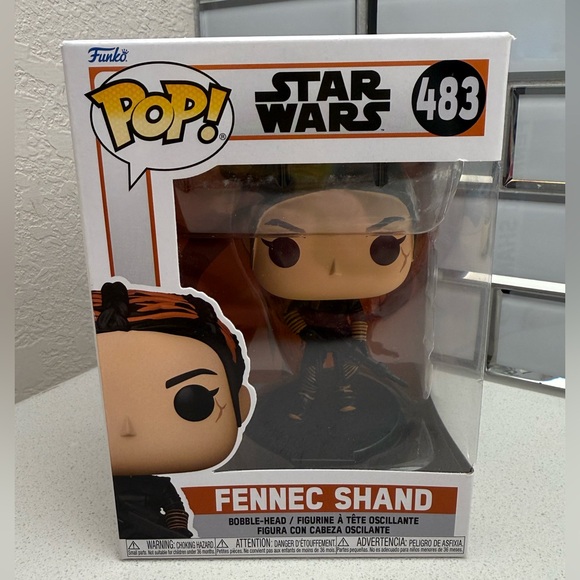 Funko Pop Star Wars Fennec Shand Bobble-Head Figurine 483 - Picture 3 of 10